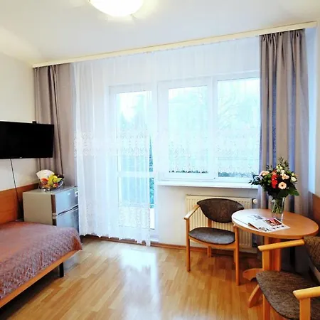 Sp Zoz Sanatorium Uzdrowiskowe Mswia W Kolobrzegu * 코워브제크